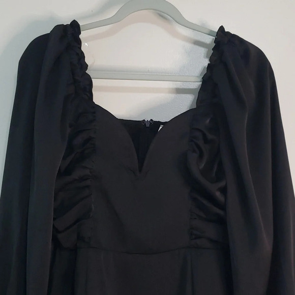 Entro NWT Mini Dress Medium Black Long Sleeves Party Holiday Christmas Ball - Picture 2 of 15